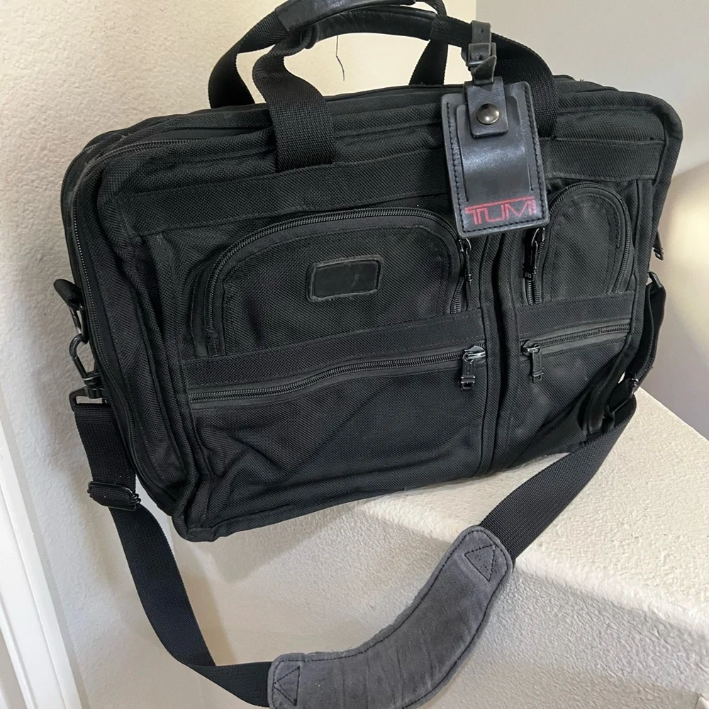 DEFECT READ DESCRIPTION‎ Alpha Ballistic Bag Organizer Laptop Brief Messenger